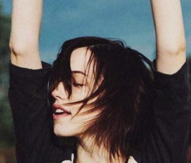 女生是不是不会挽回,女生挽回男友是否不容易