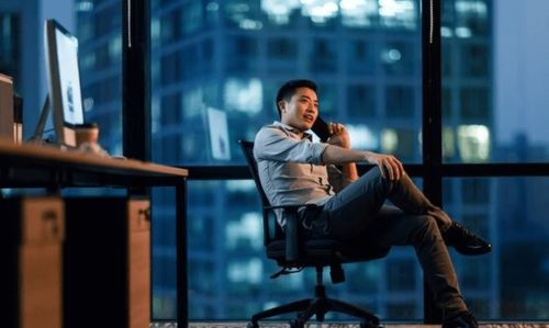 女人如何挽回大叔男人,挽回大叔男人的技巧