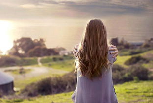 楚分手挽回男友的话,楚女朋友感人挽回，赢得男友心。