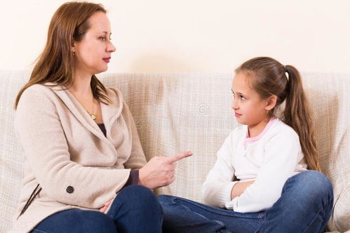 吵架的女生怎么挽回,靠谈心方式有效挽回女友