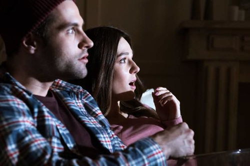 女生挽回前任求复合,挽回前任女友，重新复合)