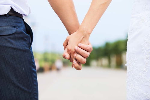 手牵手分手挽回视频,手牵手重归于好，情感挽回奇迹出现