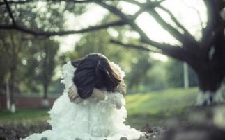 如何挽回女生心理防御,成功挽回女生心防攻略