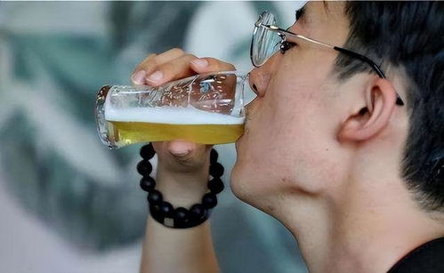 经期喝白酒怎么挽回,经期喝白酒有帮助吗？新证据解答