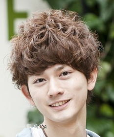 烫了头发定型怎么挽回,烫发后不满意怎么办？——40字以内