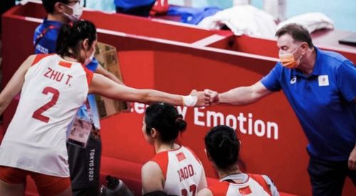 打网球怎么挽回脸面,如何在打网球时挽回颜面？