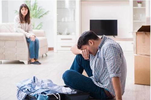 挽回男人就要无视他,如何挽回男友的心态？