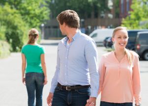 男人怎么才能挽回婚姻,如何拯救婚姻？