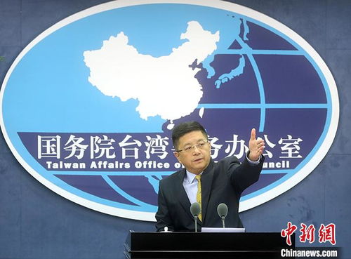 挽回记者的搞笑句子,挽回记者心情，颁奖典礼重写标题)