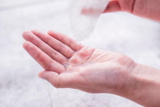 自残对挽回有用吗，自伤是否是挽回感情的有效方法？