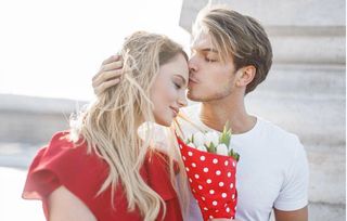 死皮赖脸挽回男友丢人吗,如何挽回丢失的恋情