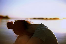 女生说挽回干嘛啊,女生失去爱情后的正面解决方式