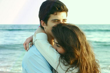 挽回男友的话经典句子,挽回男友：八句经典话让他回心转意