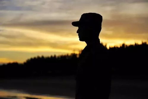 怎么挽回军人的爱情,军人爱情挽回攻略)