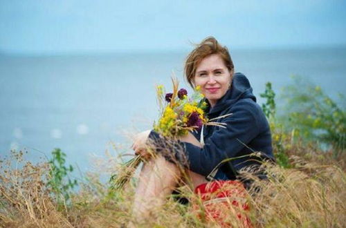 挽回还爱你的女人,如何挽回爱你的女人