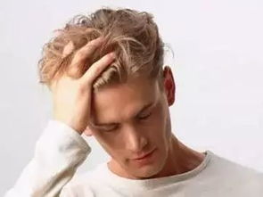 小伙挽回女友遭回绝,男子努力挽回女友，但遭遇拒绝