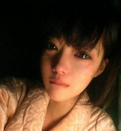 男人哭着挽回女人,哭求挽回女人的男人