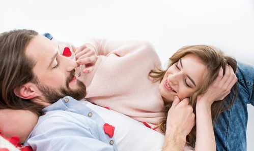 离婚男人出轨怎么挽回,出轨男人离婚，如何挽回？