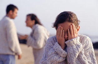 吵架父母干扰感情怎么挽回，如何处理与父母产生的感情冲突？