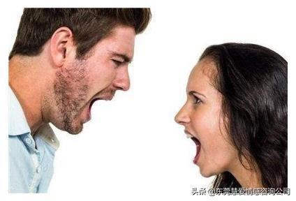 发觉丈夫出轨怎么挽回,婚姻危机？教你拯救丈夫的出轨