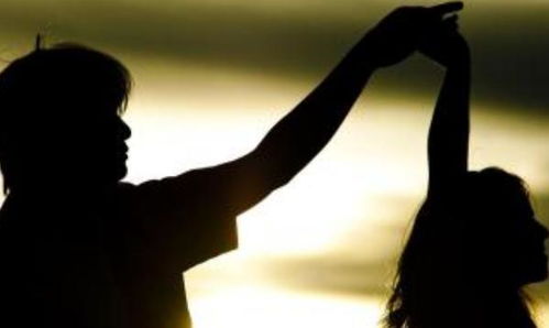 挽回情感选无恙情感,如何挽回破碎的恋情？