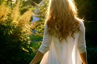 离婚不离家挽回,挽留分手，依然同居