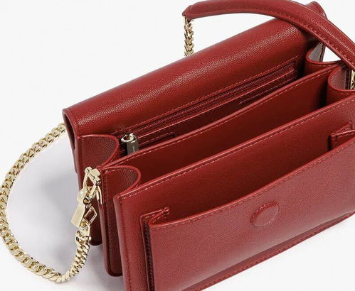 挽回文案夏天包包,夏天必备：时尚好搭配的包包！