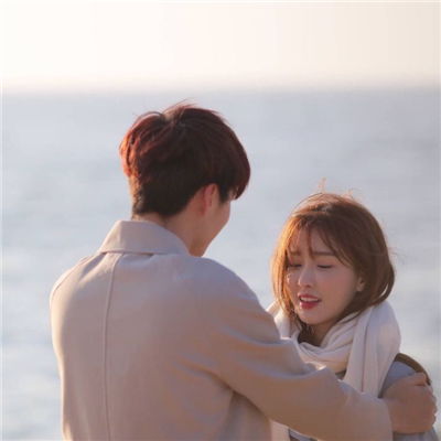 如何挽回情人出轨心,挽回爱人：重建破碎感情