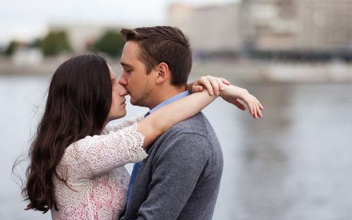 男性出轨挽回话术,如何挽救出轨的男友？