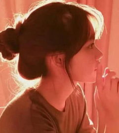 渣女痛哭挽回男友,女子痛哭，努力挽回前男友