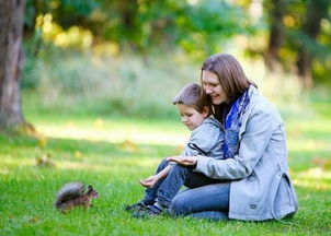 女生找男生家长挽回,女生努力挽回男孩子，找到他的家长。