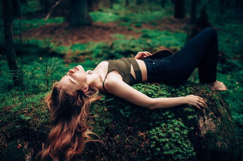 劈腿犯错怎么挽回,挽回劈腿犯错的方法