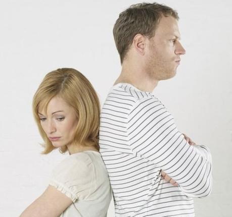 前夫不想复婚还要挽回,前夫不愿复婚，女方欲挽回