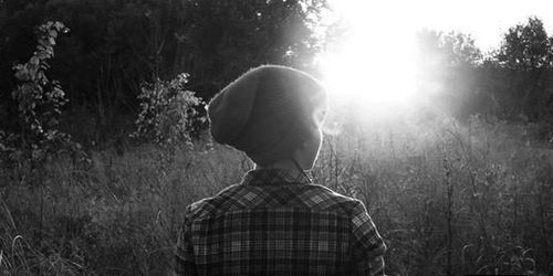 怎挽回出轨老婆的心，如何让离家出走的妻子回心转意？