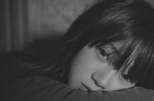 真心挽回伤心流泪图片，如何挽回心碎泪眼的爱情？