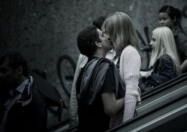 墨菲定律挽回女友,墨菲定律教你挽回爱情)