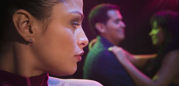 离婚挽回还是放弃,离婚后的选择