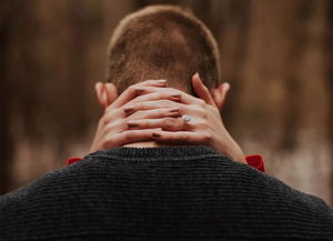 挽回出轨老公的短语,如何成功挽回出轨丈夫？