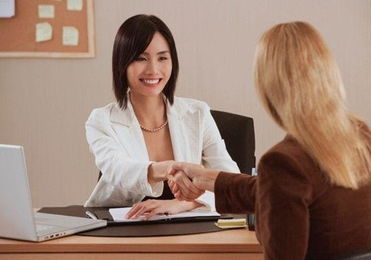 挽回前任见面穿什么,如何穿着得体应对前任？