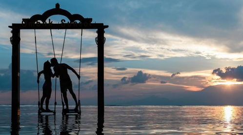 黄山失恋挽回前女友,黄山男子挽回前女友的故事