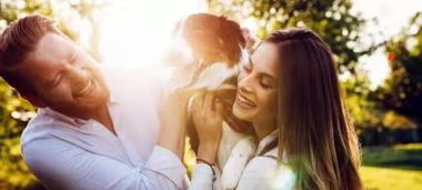 知道老公有外遇如何挽回，打破沉默，重建亲密关系！如何解决老公出轨的伤痛