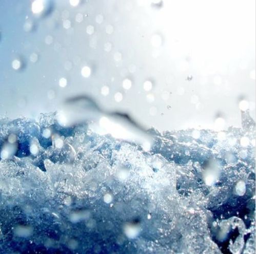 测他会挽回我吗，他还会回到我身边吗？