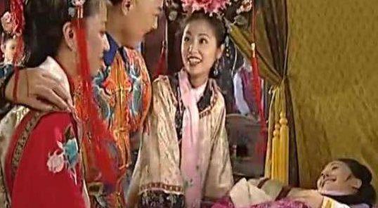 甄嬛挽回皇上心计，甄嬛冷静分析，巧妙振兴皇室情结