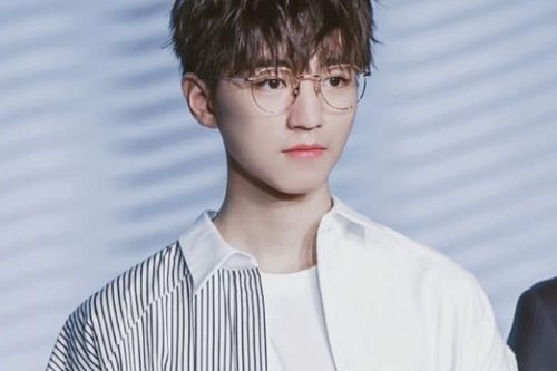 前任低头挽回的星座,前度低头，重获新欢：星座挽回指南