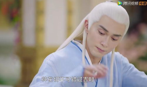 博君一笑挽回，逗乐片刻化冤狂，火趣毙悲感。