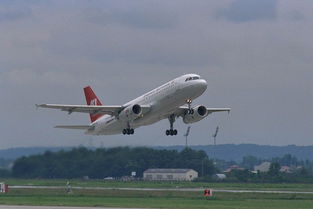 飞机遇险怎么挽回,危急时刻：如何挽救遇险飞机