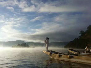 跨半个中国挽回,流连跨半中国，终挽回她的芳心