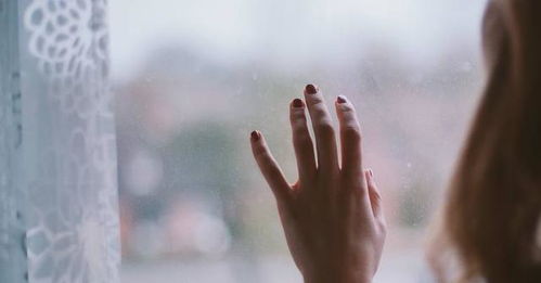 怎样挽回刚离婚的前夫，失去的爱何时能回来？