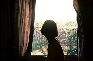 只能默默却无力挽回,原标题