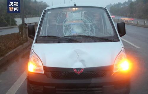 装出车祸挽回女友，惊心一刹那！爱情在车祸中得到拯救